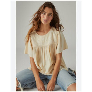 Lucky Brand Short Sleeve Embroidered Top Women Size M Soft Yellow Viscose Cotton